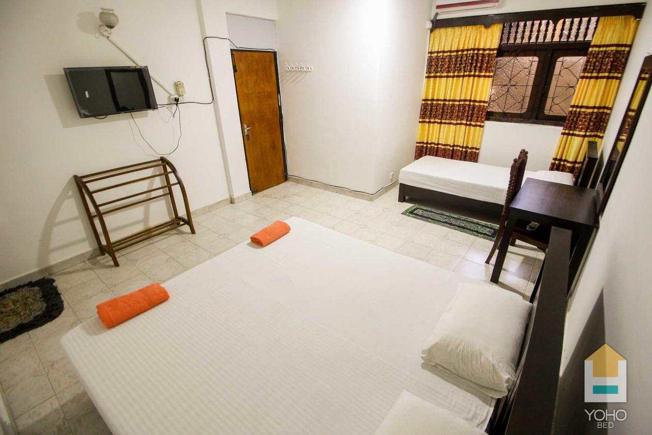 Yoho Relax On Hotel Kolombo Bagian luar foto