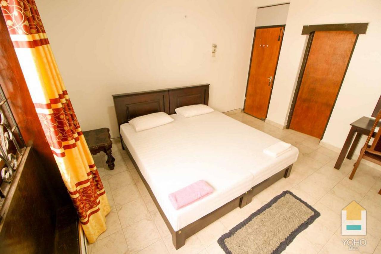 Yoho Relax On Hotel Kolombo Bagian luar foto
